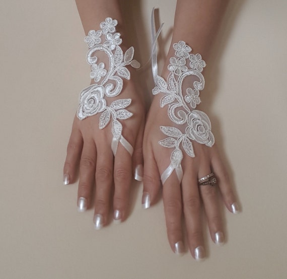 Ivory Wedding gloves bridal gloves lace gloves fingerless gloves ivory gloves french lace gloves