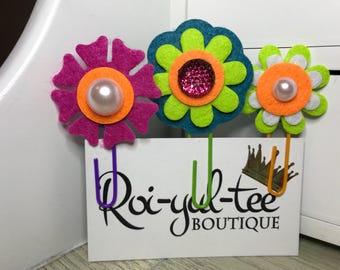 Flower Paper Clip Bookmark