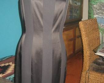 LAUNDRY by Shelli Segal Little Black Dress