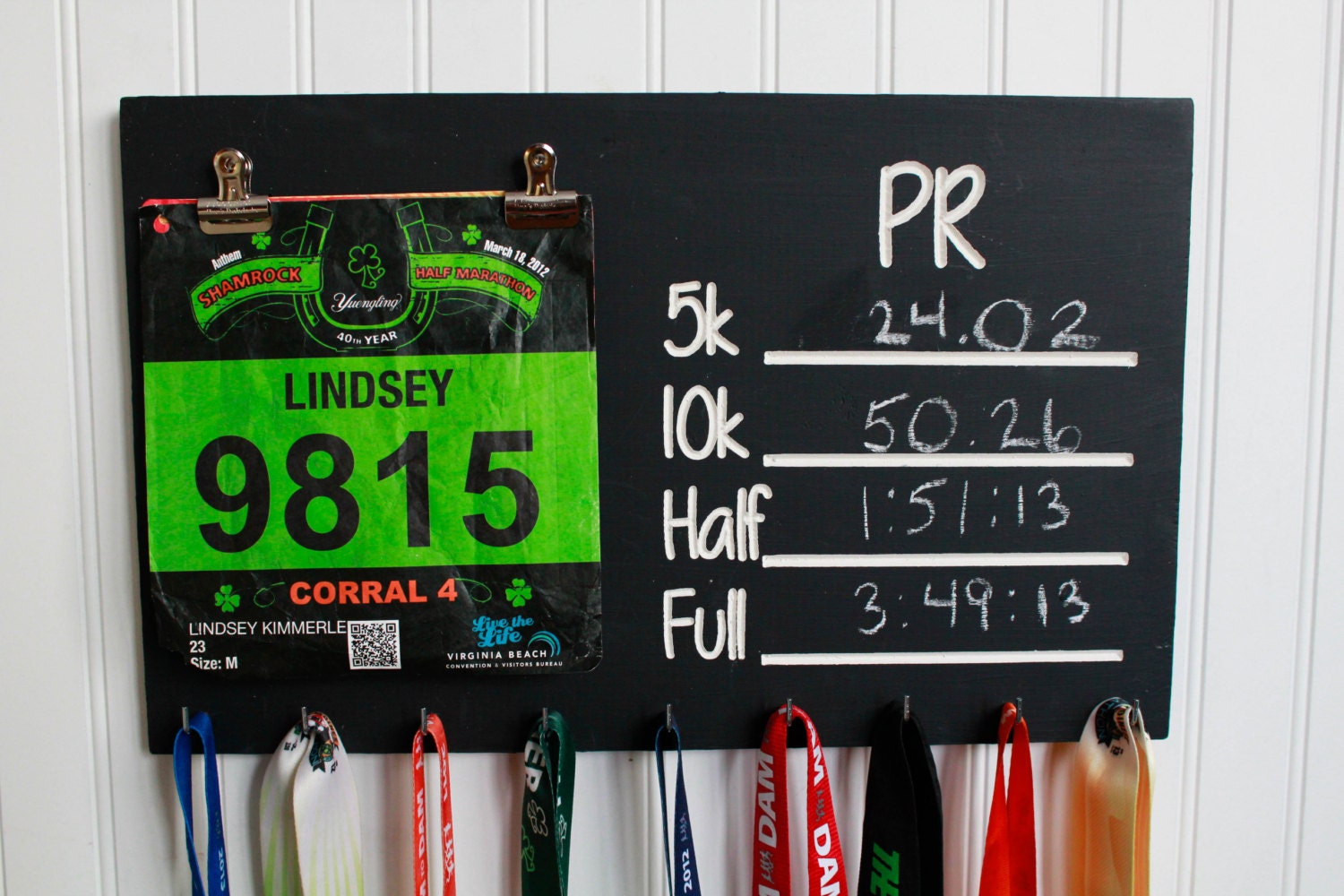 Carved Race Medal Display Chalkboard PR Holder And Bib Carved Race Medal Display Chalkboard PR Holder And Bib