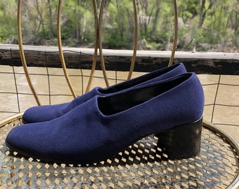 Vintage 90s Pancaldi Shoes // Navy Blue Chunky Heel Loafers // Size 8 1/2 B