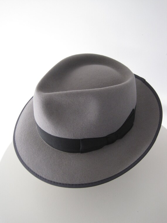 Light gray Fedora style hat Classic hat in Fur Felt