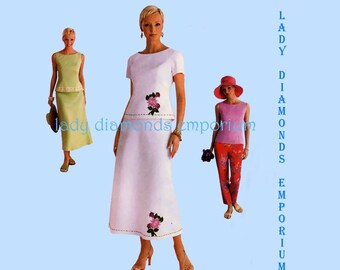 McCalls 4018 Womens Tops Pants A-line Bias Skirt size 16 18 20 22 Easy Womens Day Mix & Match Wardrobe Plus Size Sewing Pattern Uncut FF