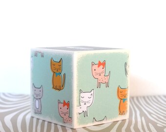 Kitty Bank, Doggy Wood Bank, Kids Money Banks, Coin Bank, Tirelire, Cat and Dog, Modern Kids Room Decor, Coin Box, Children, money box