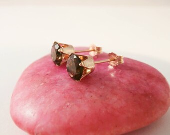 smoky quartz gold stud earrings, smoky quartz gold earrings, 6 mm smoky quartz gold earrings, smoky quartz earrings, gift for her