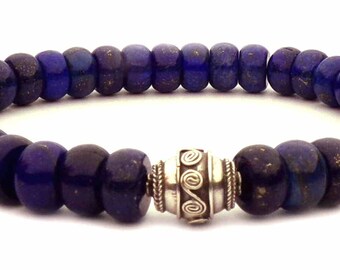 The Lapis lazuli bracelet