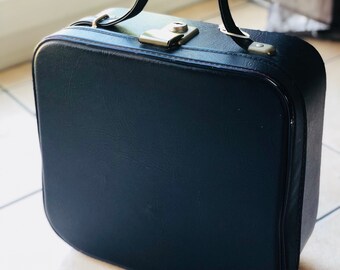 vanity case blue
