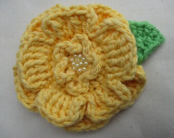 Crocheted flower corsage brooch