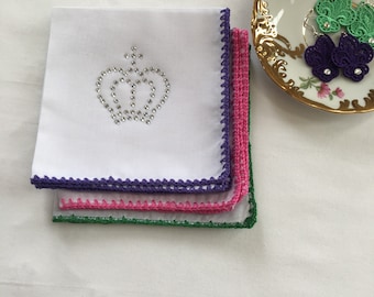 Pretty Ladies Handkerchief, Crochet Lace, White Cotton Handkerchief for a Woman , Hankerchief, Hankie, Hanky