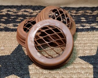 3 Rusty Frog Lids - Craft Supply, Fit Regular Standard Mouth Mason Jars, Potpourri Lid, Flower Arranging Lid, New