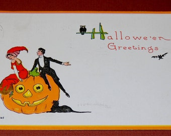 1916 HALLOWE'EN Greetings Post Card