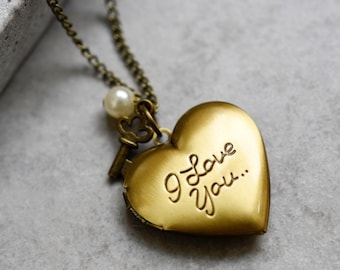 LOVE Locket (VIK-100)