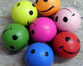Pack 10 Wooden Man Colonel Doll Head Beads, 28 mm Faces Hole 5 mm W7