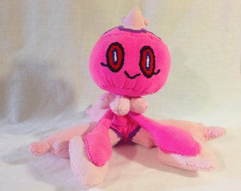 Frillish (female) – 6 inches (9.5 at full length) – Made from recycled clothing