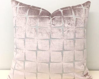 Luxury Powder Pink Velvet Pillow Cover, Pink Pillow, Velvet Pillow, Designer Pillows, Decorative Throw Pillow, Velvet Cushion,Velvet Pillows