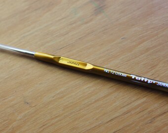 0.6 mm Dreadlock tool crochet hook - Best dread tool - dread maintenence - small hook - locs - great for dreadlock extensions - neat dreads