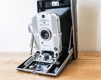 Polaroid Land Camera