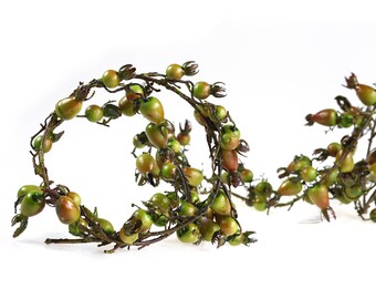 1 Vine/190 cm garland of rose fruits, green, artificial replica
