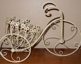 Vintage Bicycle Planter - Garden - Vintage Planter - Bike Planter - Outdoors - Bike Plant Stand