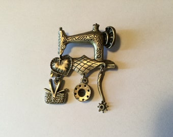 Sewing Machine Brooch Pin Seamstress Gift Sewing Decoration