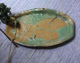 Handmade Ceramic platter, decorative leaf imprints, ceramic serving platter, pottery dish, handcrafted gift, housewarming gift