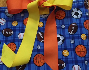 Foldable diaper changing pad