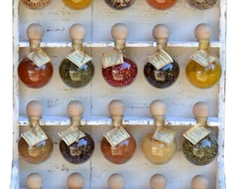 20 bubbles white patina 'Bubbles of spices' spice racks