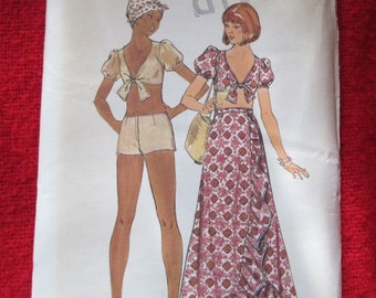 1970's Ladies Butterick Pattern Top, SHORTS and SKIRT