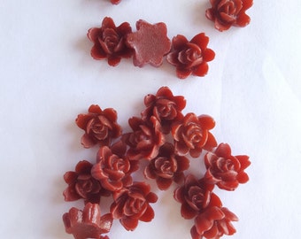 10 SMALL ORCHID Cabochons - 10mm - Red Color