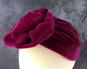 1930's raspberry silk velvet rosette turban size 22