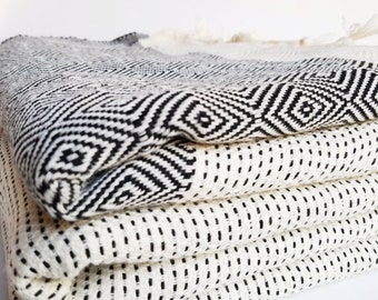 BOHO BLANKET, Turkish blanket, Turkish towel, bedspread, festival blanket, fringed throw, beach blanket, picnic blanket, jacquard, handmade