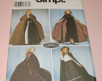 Uncut XS to L Simplicity 5794 CLOAK Pattern