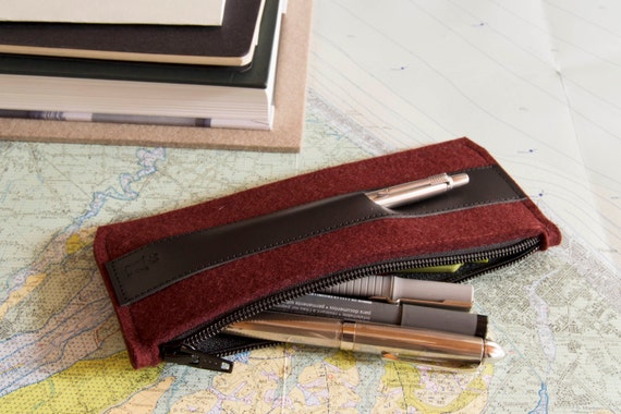 Felt and leather PENCIL CASE, sunglasses case, pen holder, maroon and black, wool felt, handmade, made in Italy