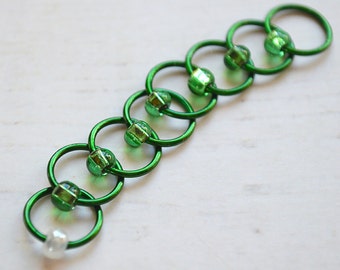 Emerald / Stitch Markers - Dangle Free Snag Free Knitting Stitch Markers - Small Medium Large Sizes Available