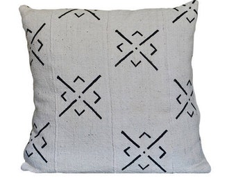 Mud Cloth Throw Pillow 18"x18"