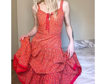 VTG 70’s Floral Teared Broomstick Dress