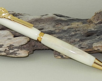 White Tail Deer Antler Pen