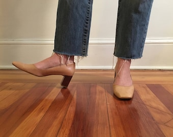 Classic Beige Leather Shoe With Wood Stacked Heel