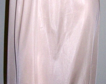 Vintage 1980's LORRAINE Ivory HALF-SLIP Size Large-Tall 100% Silky-Nylon Lace-Trim Made in Usa