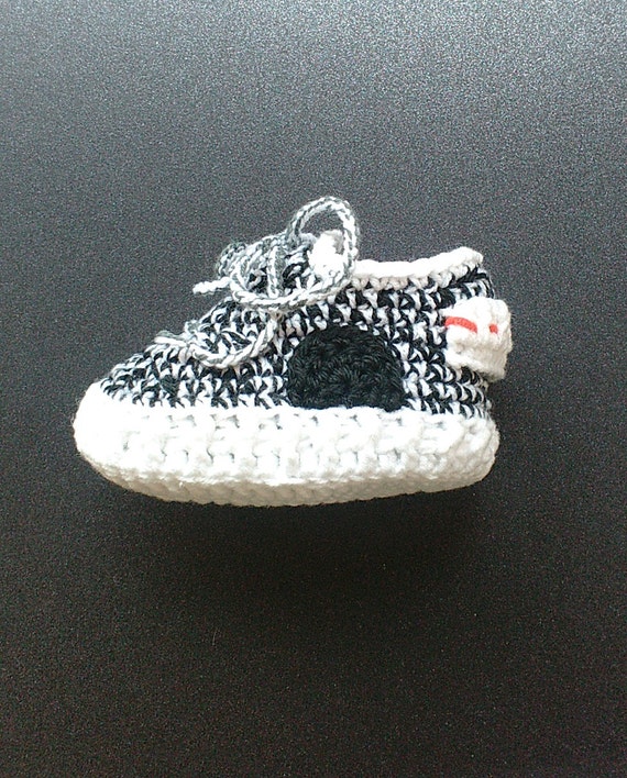 baby knit yeezys