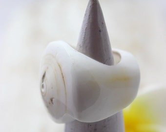 White Real Conch Sea Shell Ring, shells ring, shells rings, shell ring, Conch ring, Conch rings, all size 8, 8.5, 9
