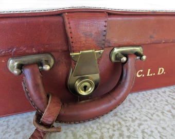 Vintage Leather Briefcase Chestnut Brown Opens Flat Attache Brass CLD Monogram Sienna Hard Side
