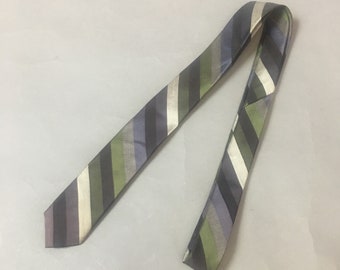 Vintage skinny tie / vintage tie / striped tie / skinny tie