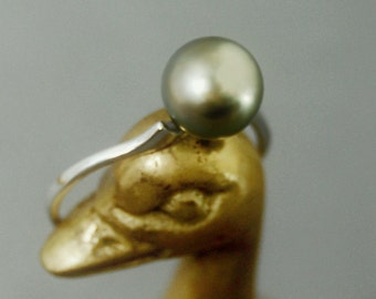 Tyra - Diamond Alternative - Tahitian pearl ring, promise ring, engagement ring, wedding ring, stacking ring, gift, jewelry, pearl, ring