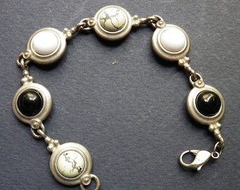 Silvertone Bracelet with Beads of Character