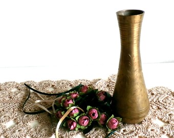 Brass Vase Vintage, Etched Gold Bud Vase, Small Solid and Firm Brass Vase, Vintage Floral Etched Vase, kitchen decor