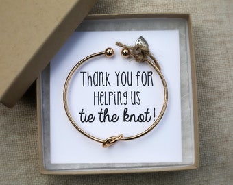 I couldn’t tie the knot without you, bridesmaid proposal, rose gold, tie the knot, knot bracelet, multiple sets of bridesmaid bracelet