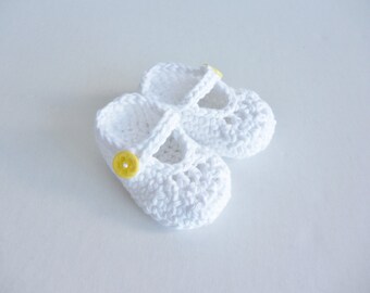 Baby shoes - newborn size - cotton sandals - Mary Jane's - pure white - soft organic cotton - yellow button fastening