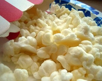 Movie Theatre Popcorn Soap - Snack - Food Soap - Fake Food - Party Favor - Fun Soap - Food Prop - Fathers Day - Gift for Him - Food