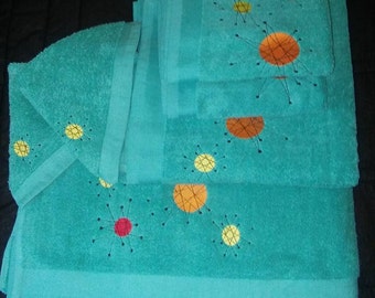 Reproduction Mid Century Atomic Franciscan Starburst Design Hand Towel
